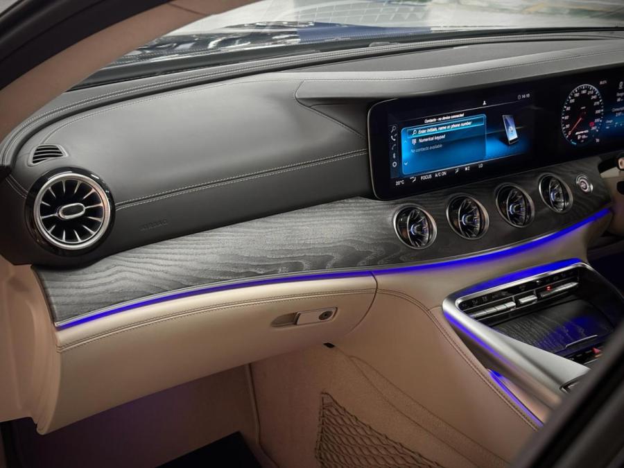 GT63S AMG 4-MATIC - Image 11